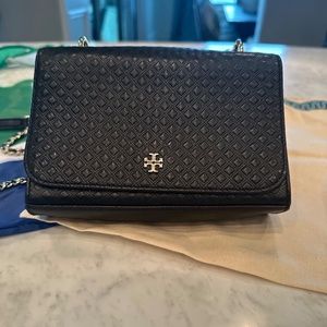 Tory Burch Crossbody with dust cover and free tote